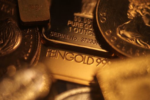 focus on 1 once gold bar between golden product