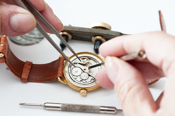 Révision d'une montre à Bruxelles