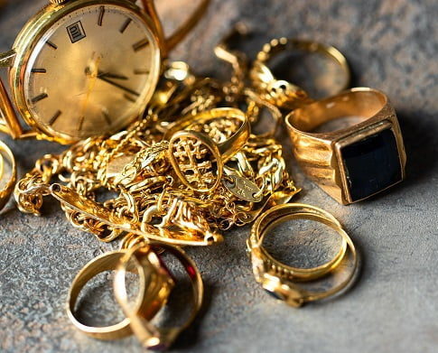 où est le poinçon sur le bijoux