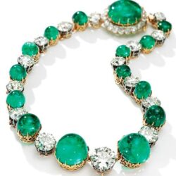 Impressive emerald and diamond necklace