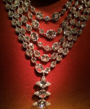Twenty Mind-Blowing Jewels by JAR - Gem Obsessed