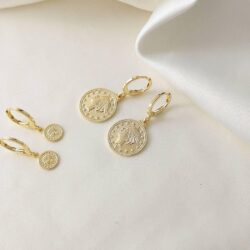 brinco argola moeda grande dourado